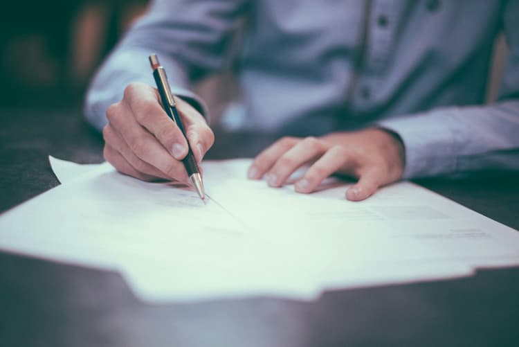 Can a Minor Validly Enter a Contract?