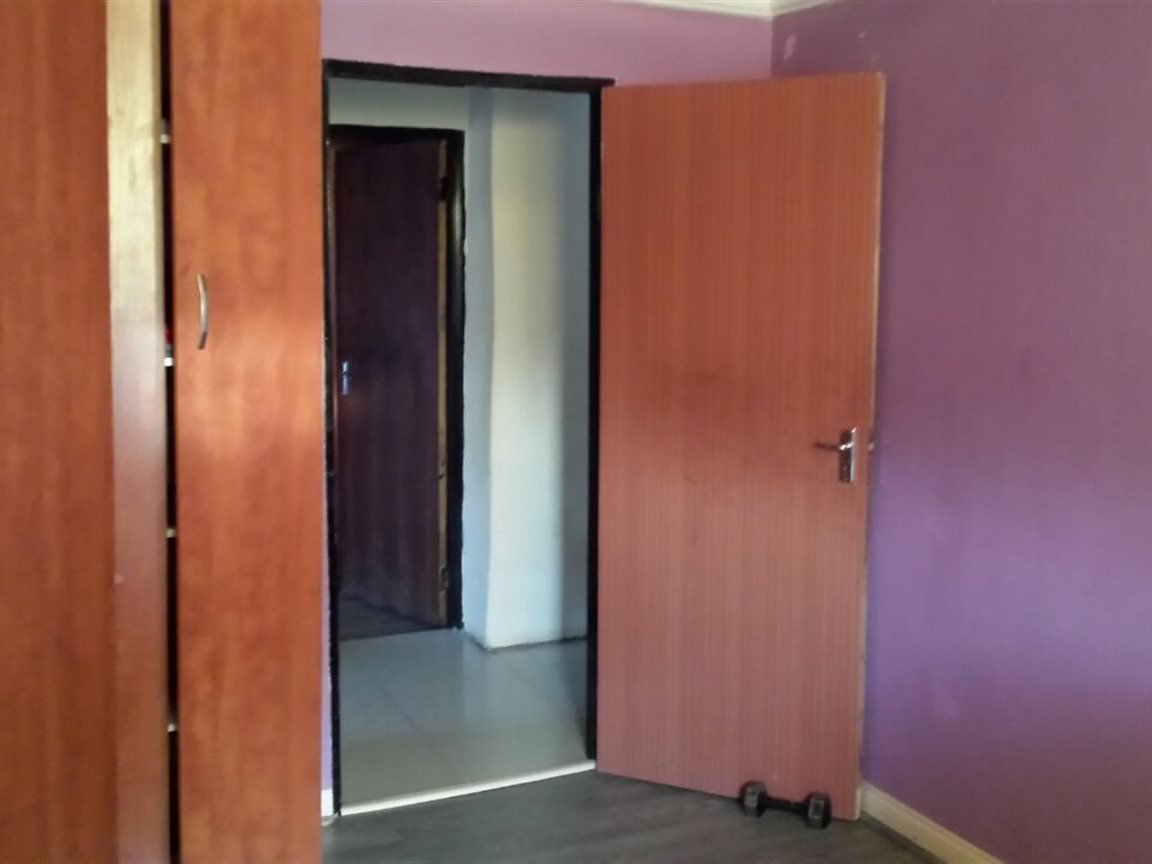 3 Bedroom house in Rocklands photo 3