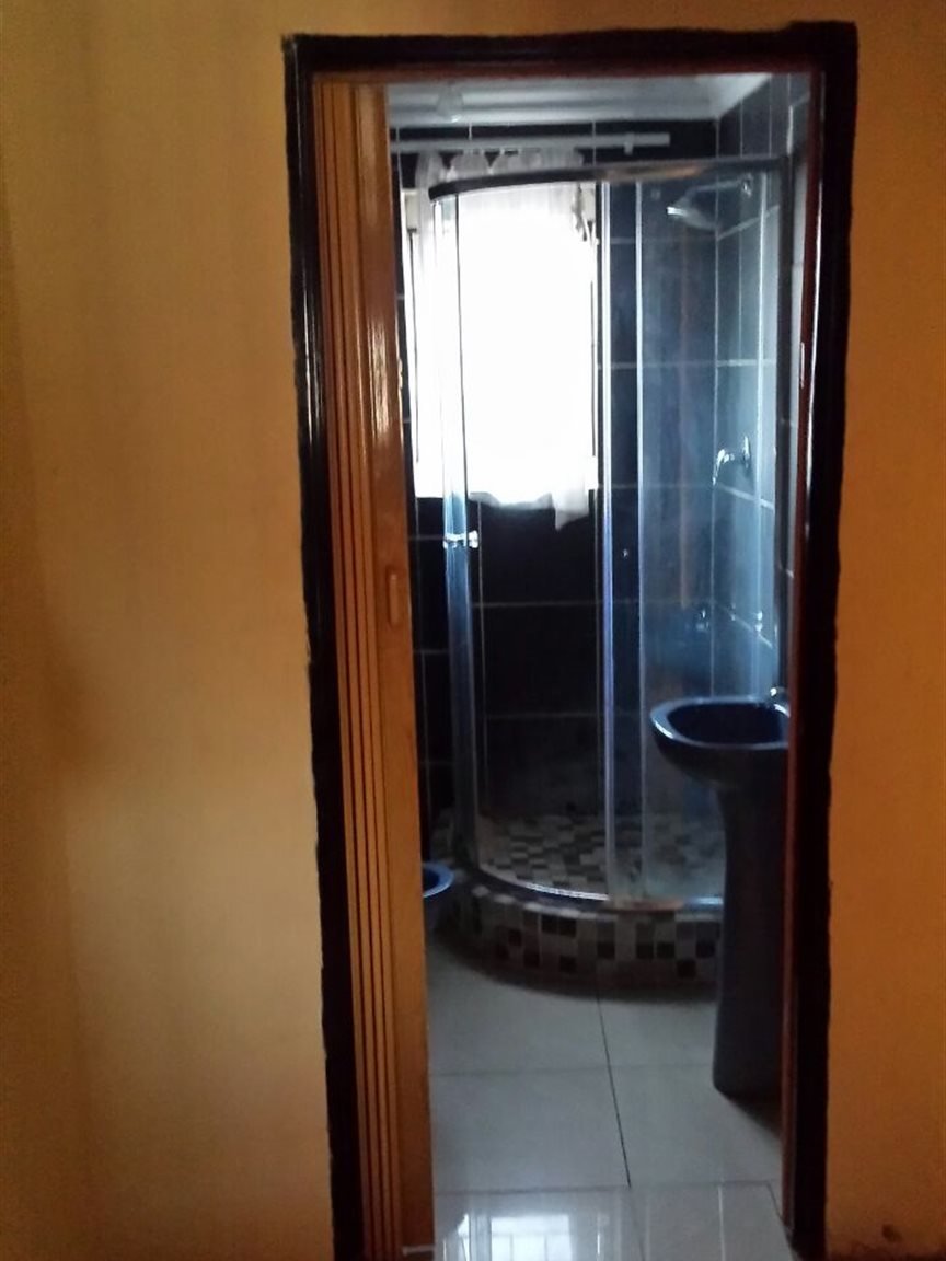 3 Bedroom house in Rocklands photo 4