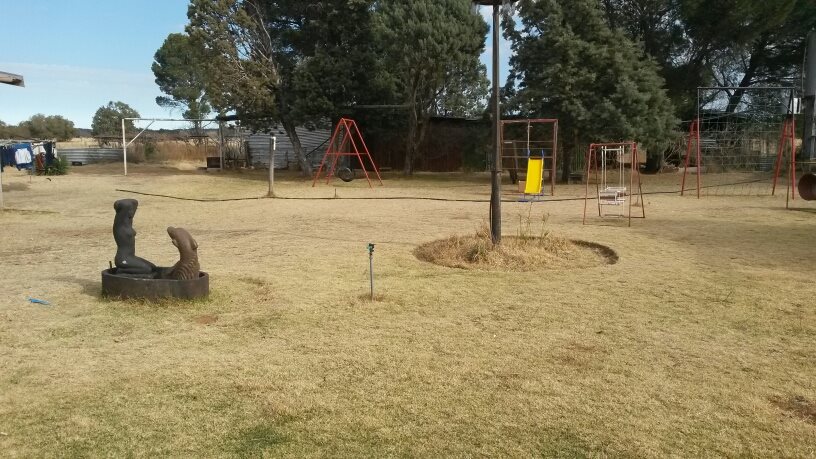 4.28 ha Small holding bargain with 2 houses photo 3