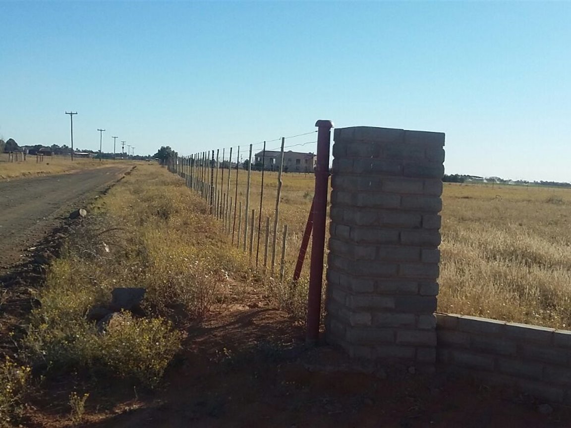 5 HA SECTIONAL TITLE PLOT photo 3