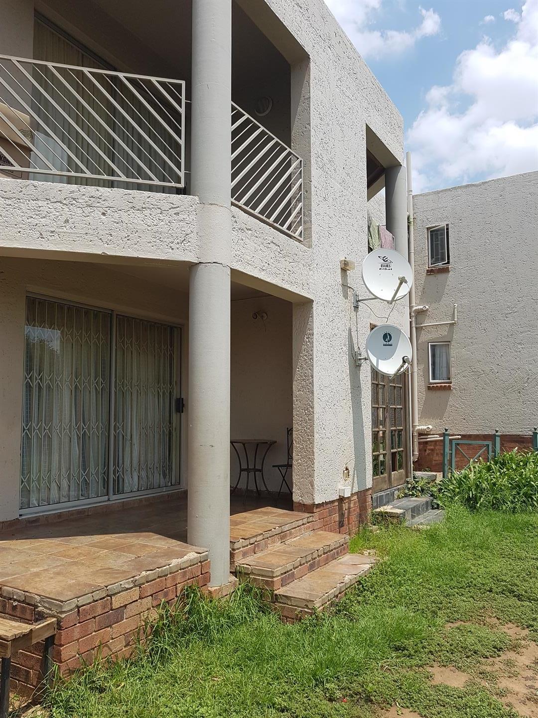 Exelent investment! Rental income R5000PM photo 2