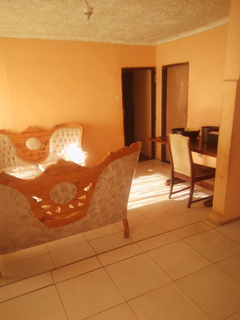 3 bedroom house in Rockland photo 2