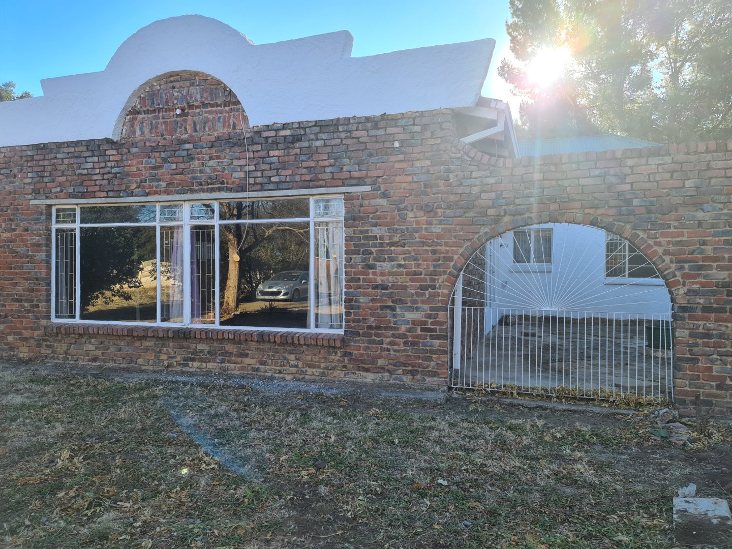 upgraded house on a huge 6ha plot