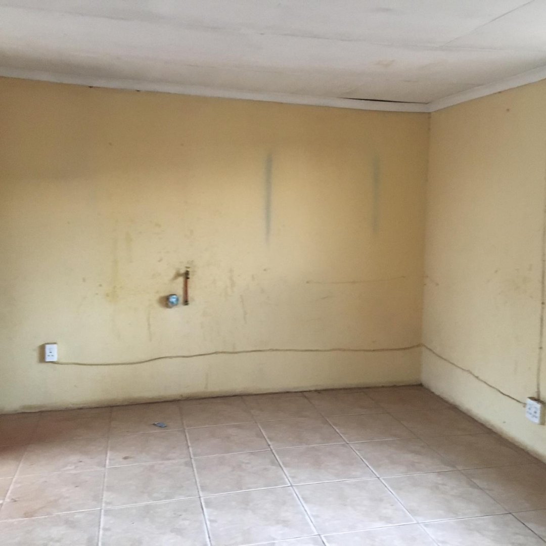 Back rooms for investment photo 4