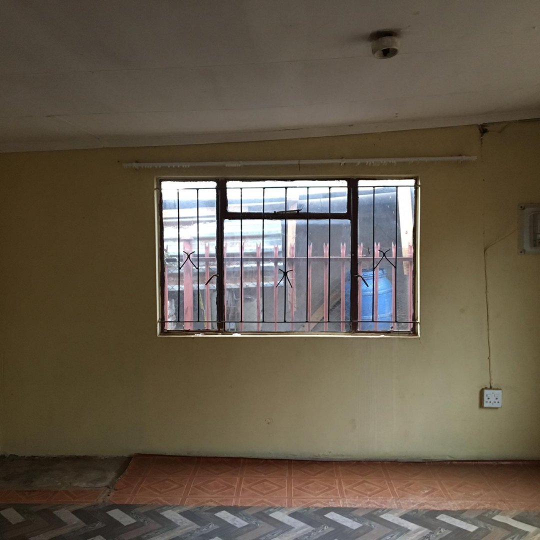 Back rooms for investment photo 5