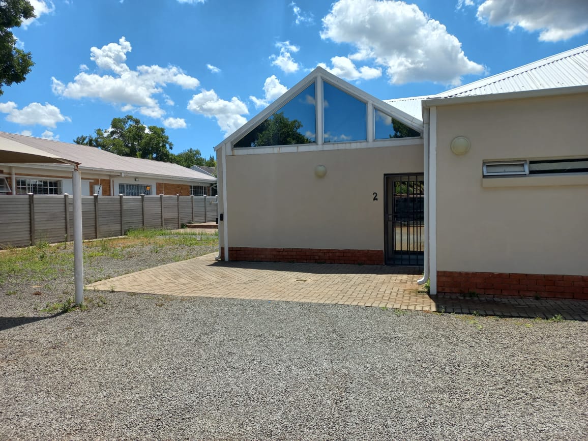 Two - 3 Bedroom Duets are available on a Exclusive Mandate! photo 3