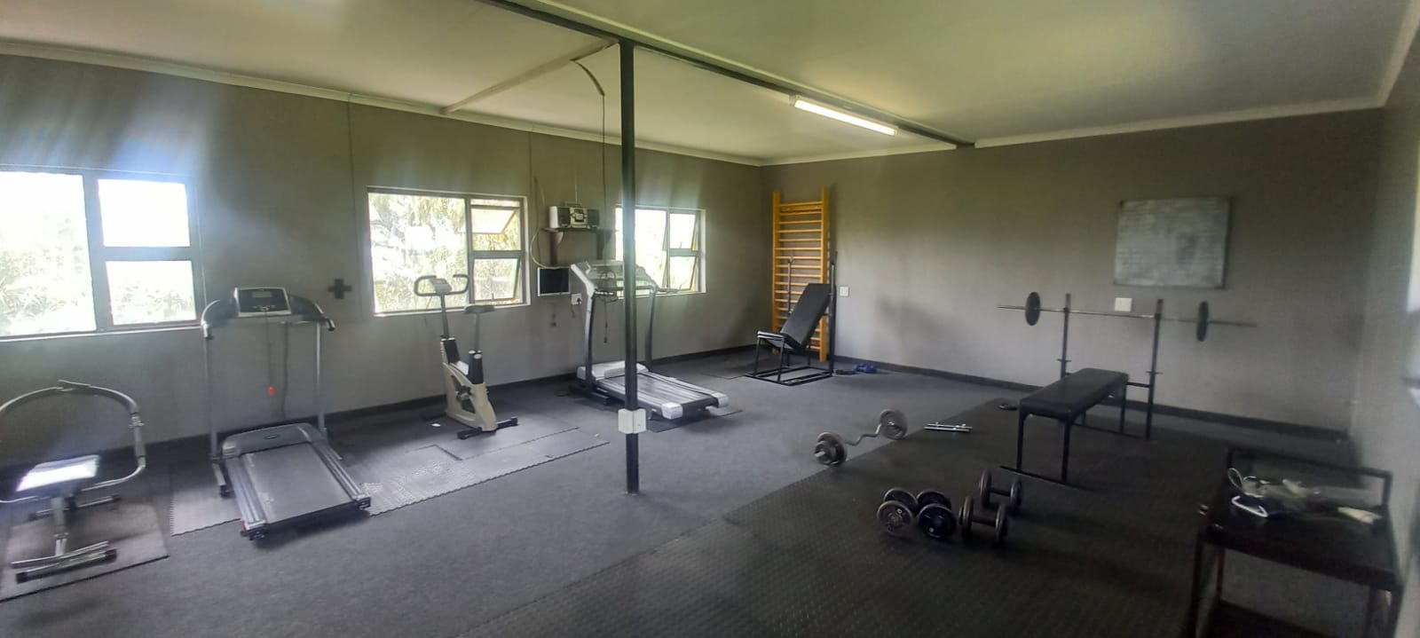4 Star Guesthouse. Rent income operated photo 5