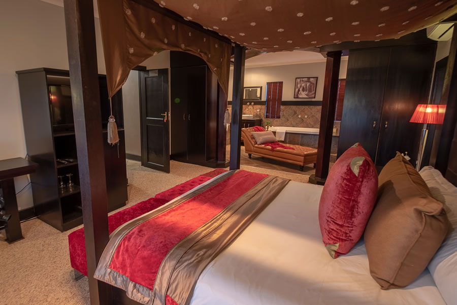 Beautiful exclusive venue and stylish guesthouse photo 4