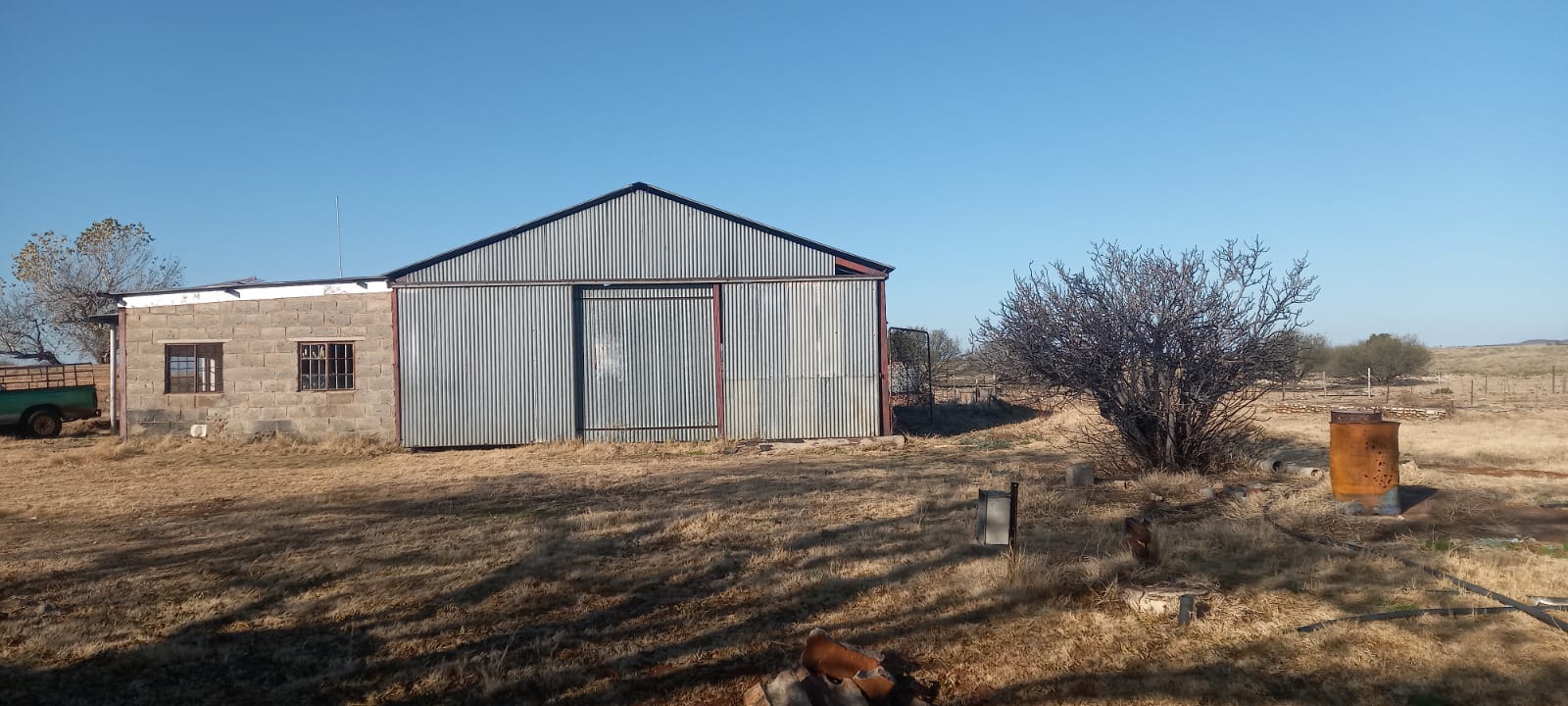 86 Ha farm with 18 Ha registered water rights