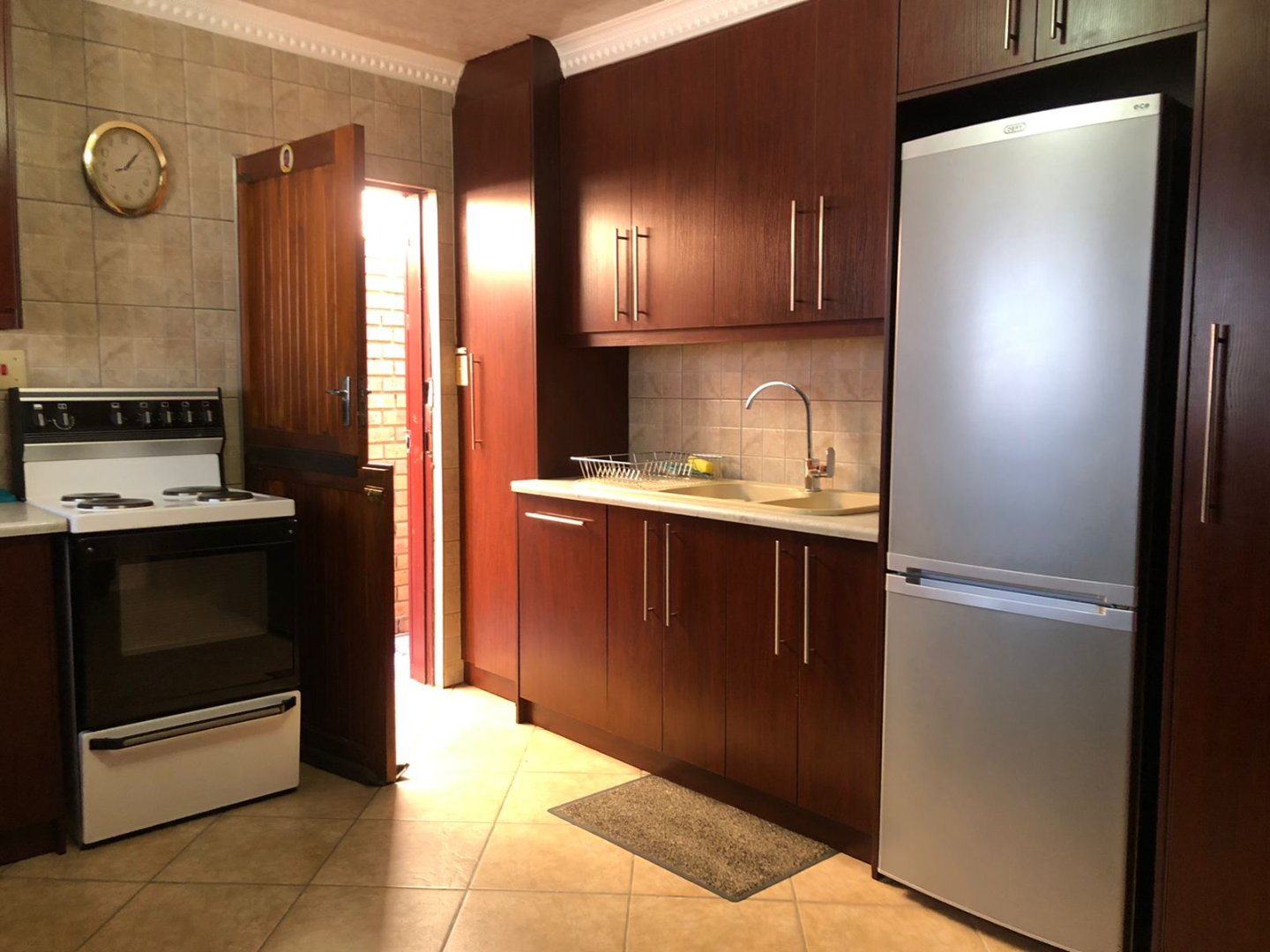 Three bedroomed house in Unique  photo 2