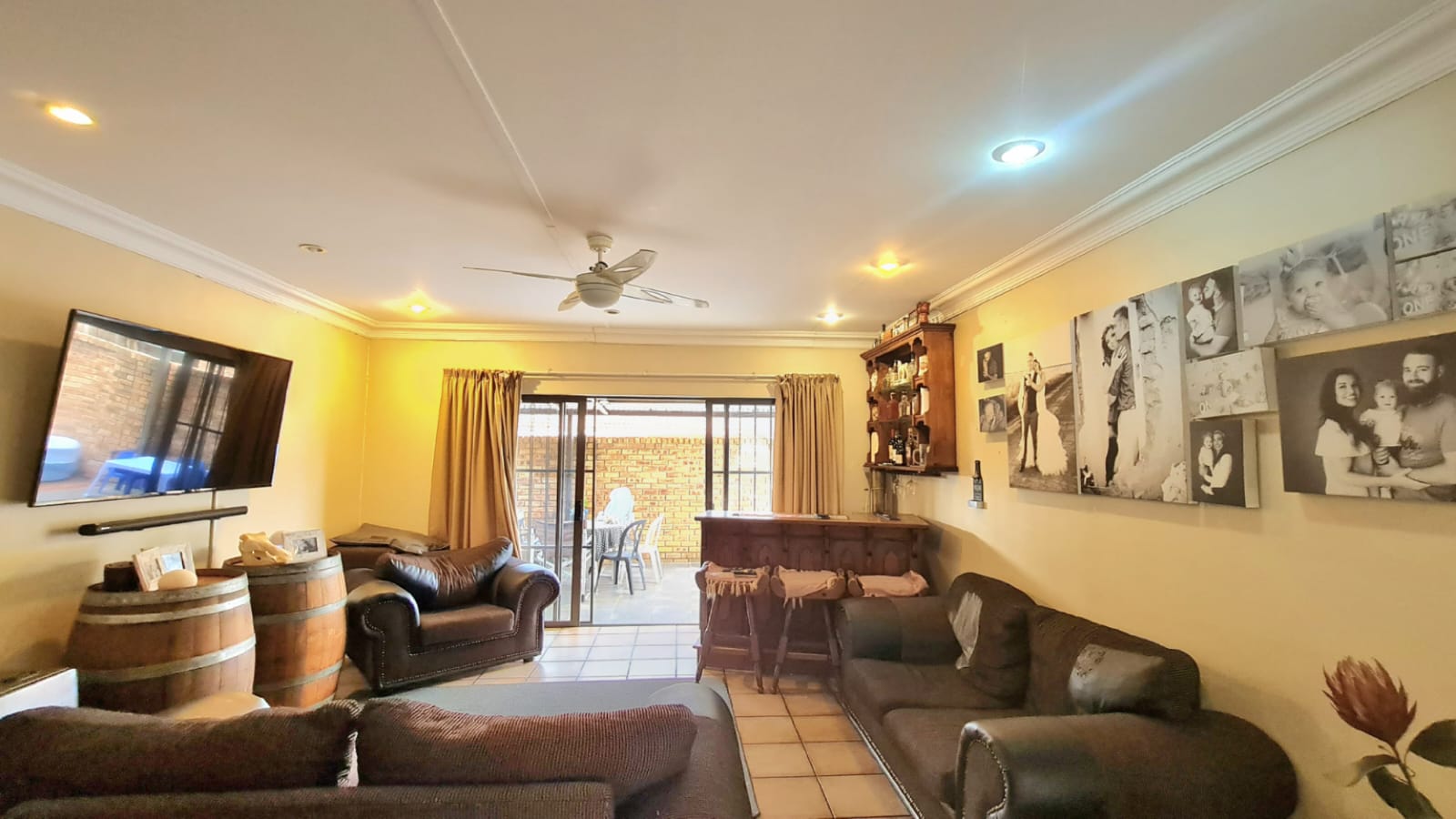 FIVE STAR  PROPERTY  IN  UNIVERSITAS-RIDGE ...ABSOLUTELY MARKETREADY ! photo 4