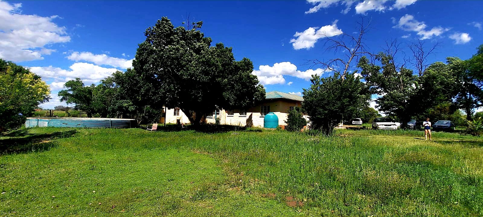 PLOT WITH 2 HOUSES, 1 BEDROOM FLAT & OFFICE FOR SALE IN ROODEWAL  photo 3