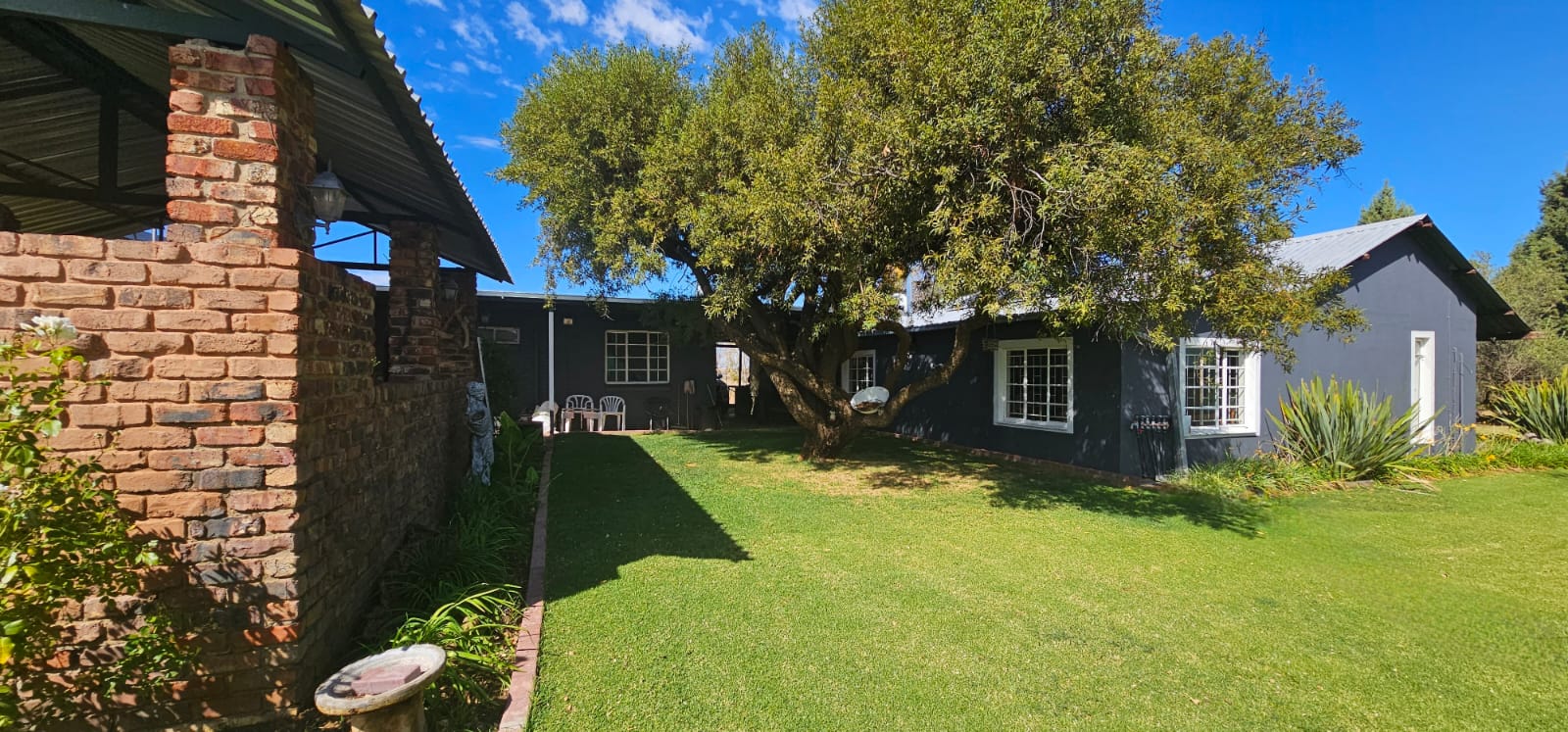 Beautiful smallholding that will provide you with everything you’ll ever need!  photo 3