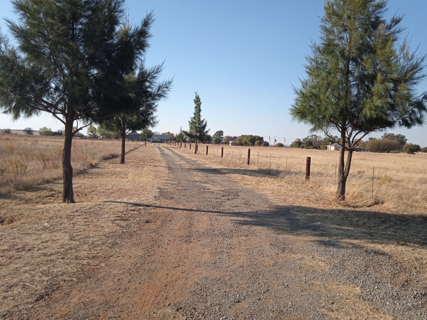 Plot in Kellysview with Flat photo 3