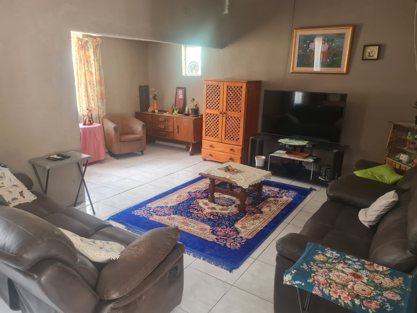 3 Bedroom house with a Flat for sale in Noordhoek  photo 4