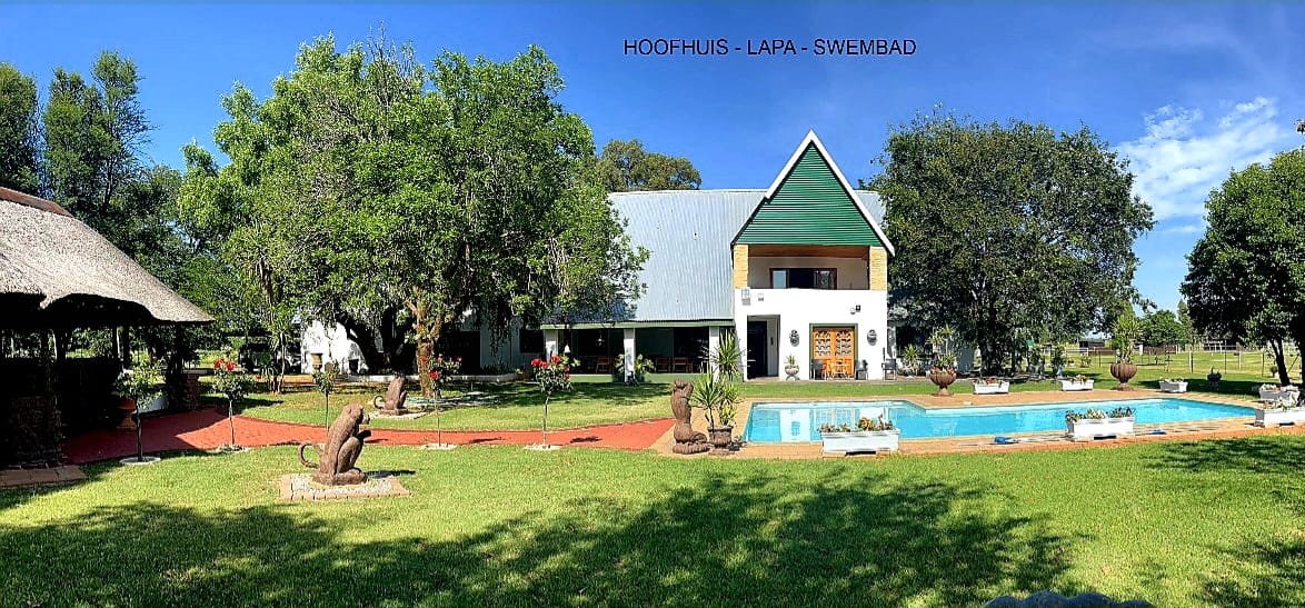 Exceptional Equestrian Estate & Smallholding  photo 3