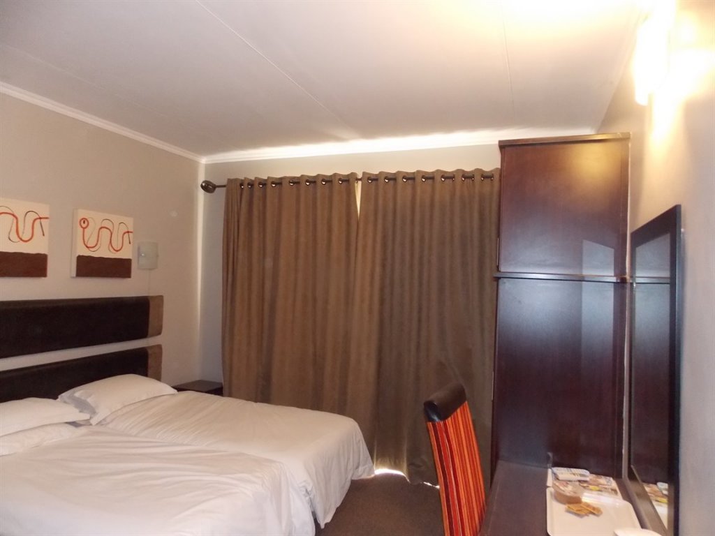 Investment Opportunity! Student Accommodation Near University of Free State photo 2