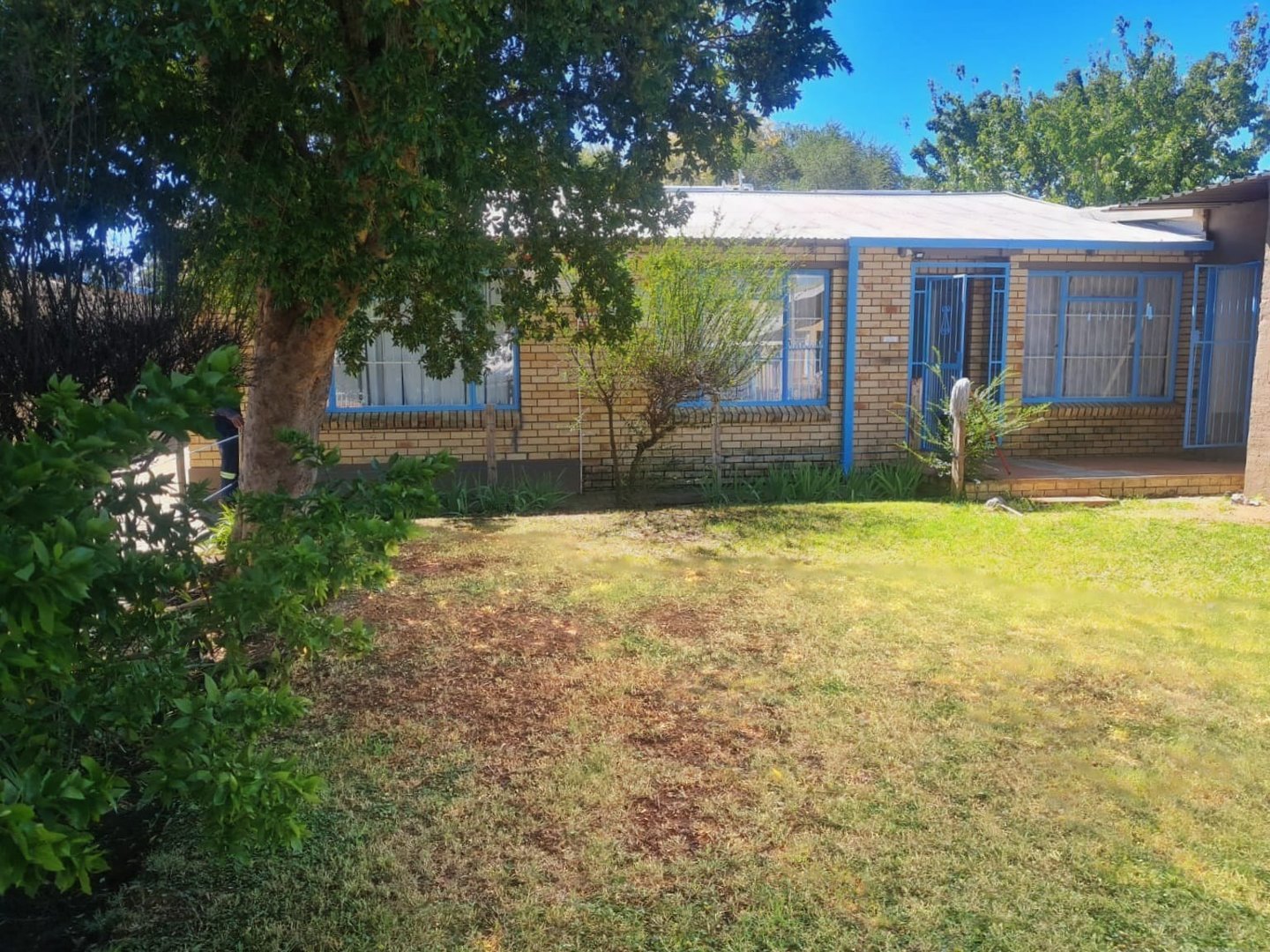 23 Renovated Bedroom NSFAS approved Student House with remarkable return on investment