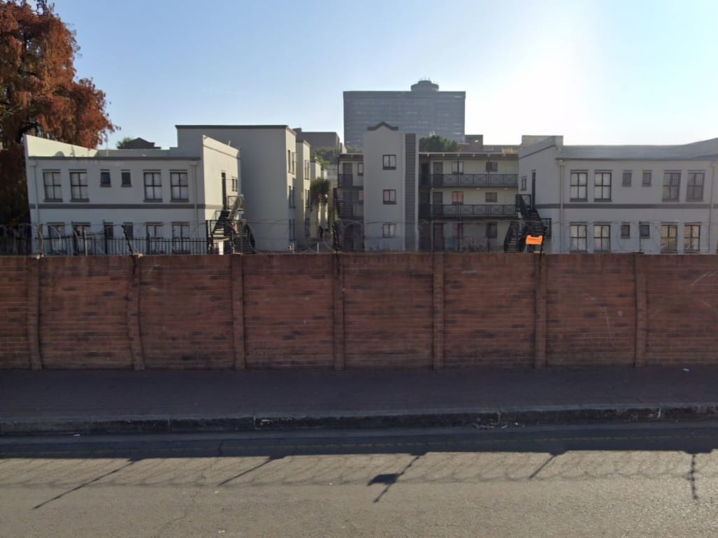 PERFECT INVESTMENT OPPORTUNITY FOR PARENTS AND INVESTORS - IDEAL STUDENT ACCOMMODATION WITH PREPAID UTILITIES  photo 2