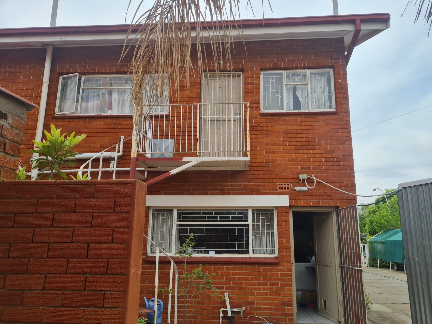 Spacious 9 Bedroom house for Sale in Generaal de Wet