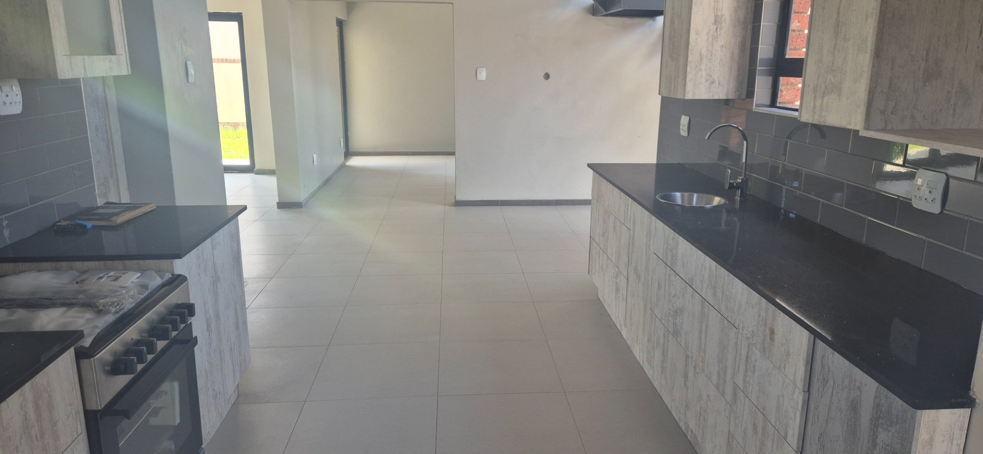 Modern 4-Bedroom Home for Sale in Wild Olive Estate, Bloemfontein  photo 4