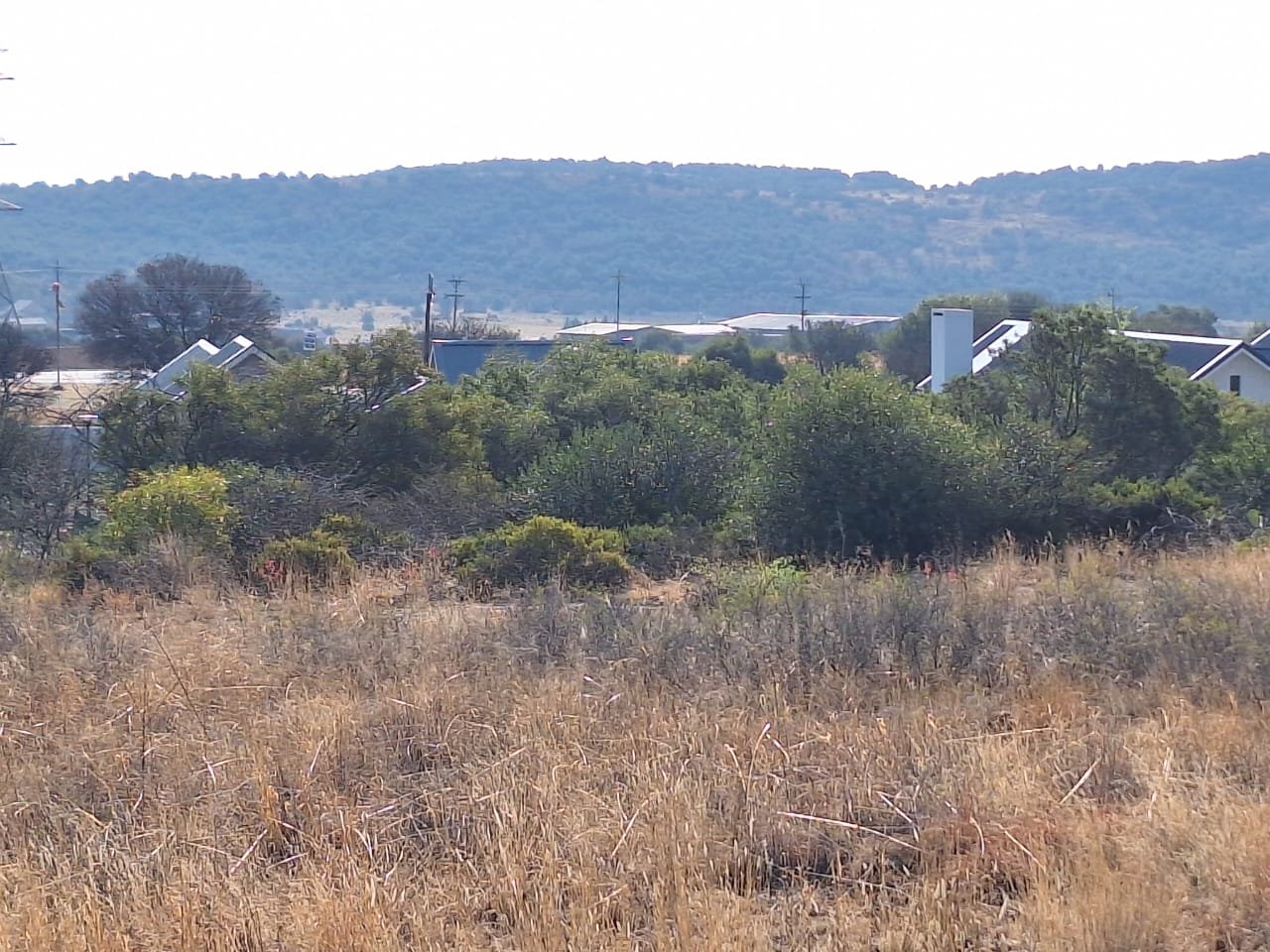 Prime stand for sale in a Exclusive Security Estate  photo 5