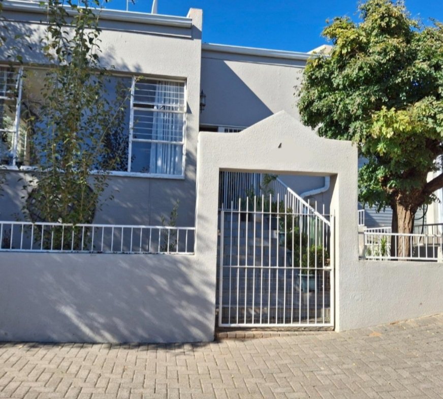 Double-Storey in Helicon Heights, Ideal for first time buyers  photo 5