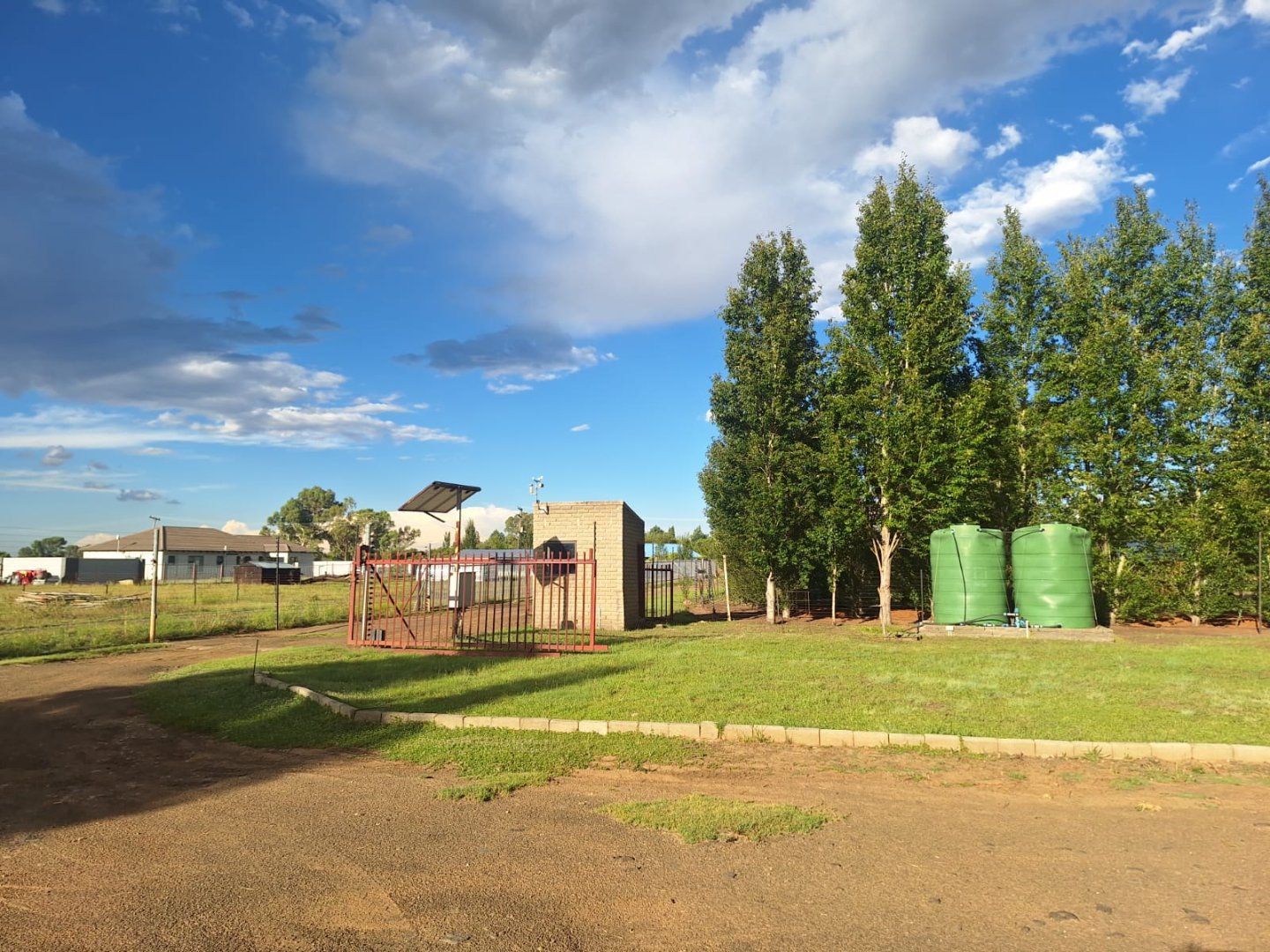 Unique Business & Residential opportunity  photo 5