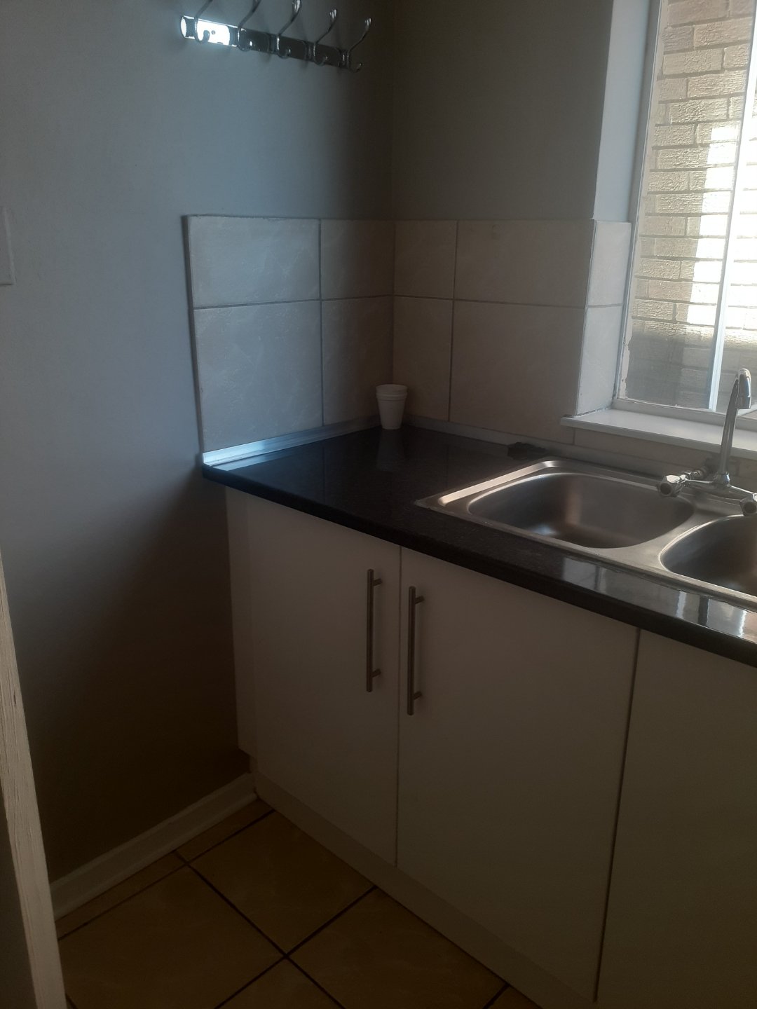 3 BEDROOM FLAT FOR SALE AT GLENBARRIE FLAT, NAVALSIG photo 2