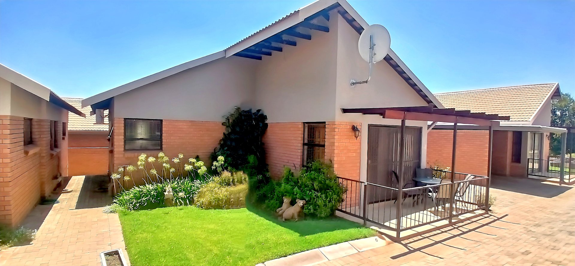 Secure 1-Bedroom Retirement Townhouse with Modern Finishes — Langenhovenpark, Bloemfontein photo 4