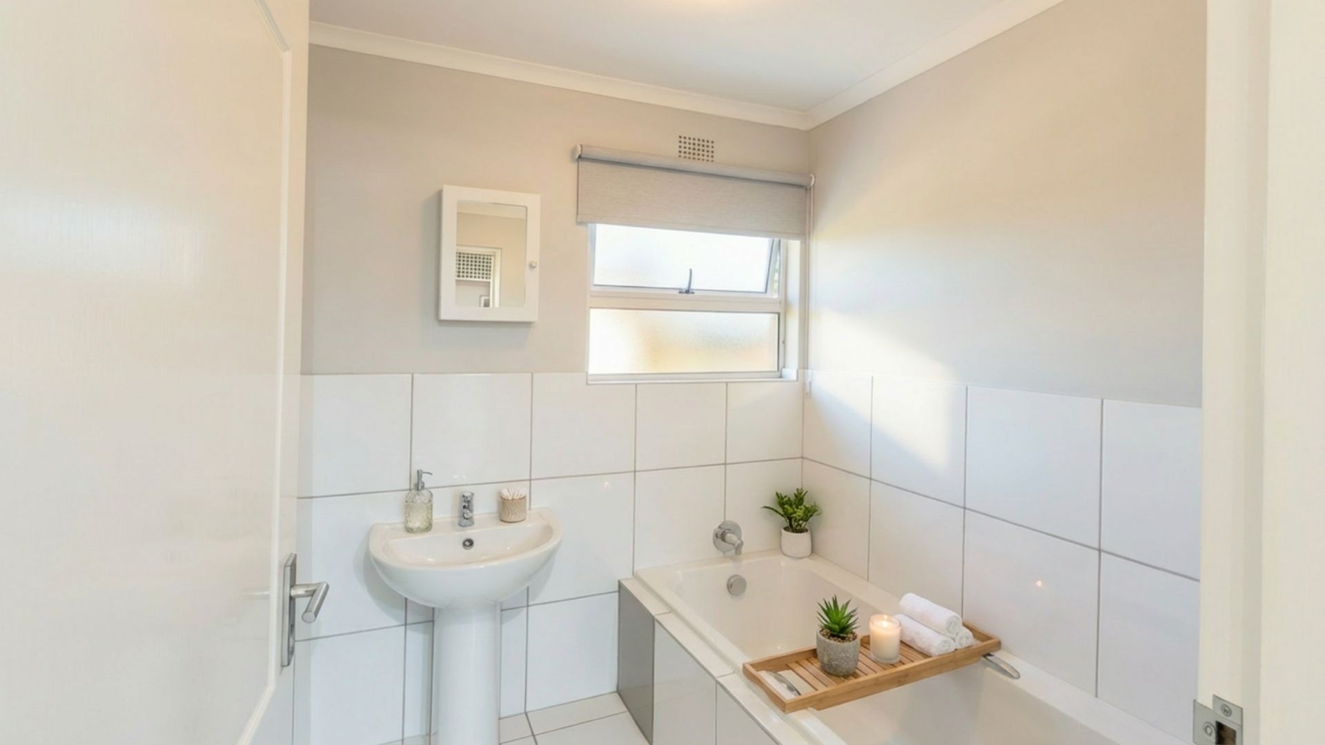 No Deposit 2 Bedroom House for Sale in Windmill Park – 40sqm photo 5