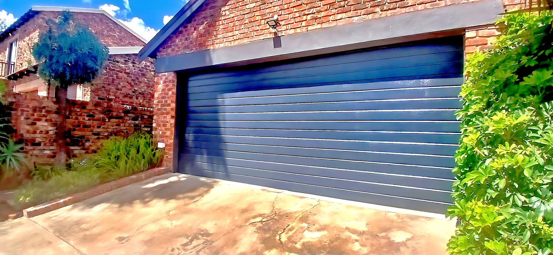 Two Freestanding Houses on One Stand — Dual Living, Passive Income & Resort-Style Outdoor Entertaining in Langenhovenpark, Bloemfontein photo 2