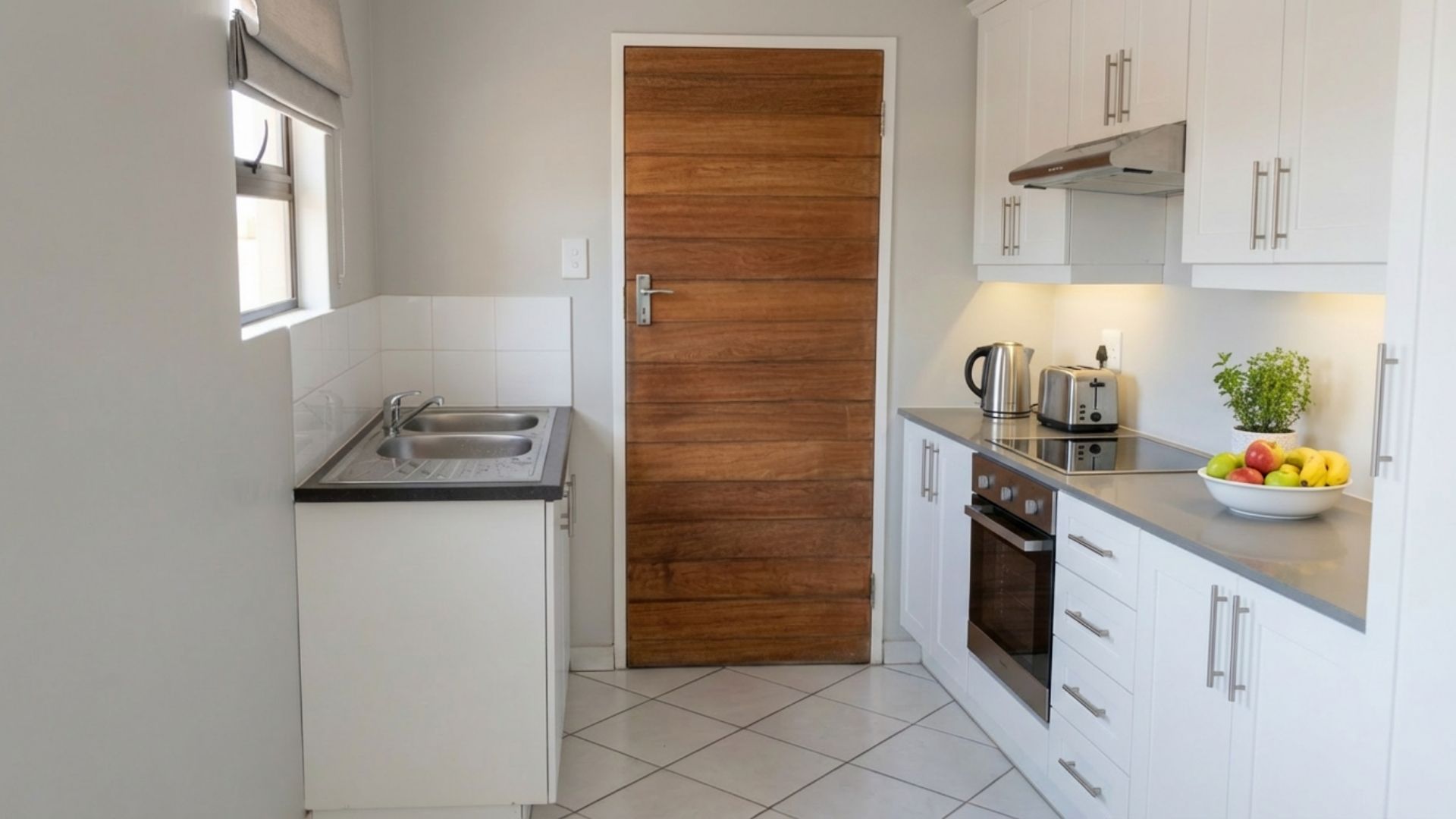 2 Bedroom No Deposit House for First-Time Buyers | 50sqm Windmill Park photo 5