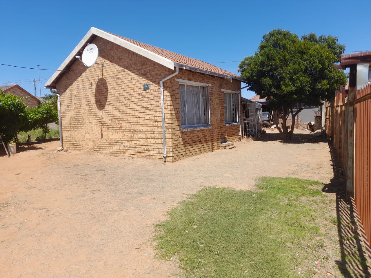 Neat 2-Bedroom Home with Big Yard