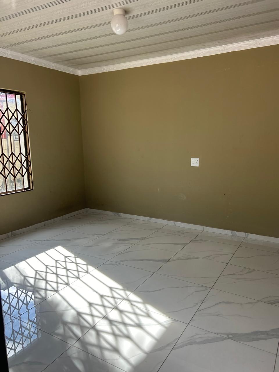 Well-Maintained 3-Bedroom Home for Sale photo 4