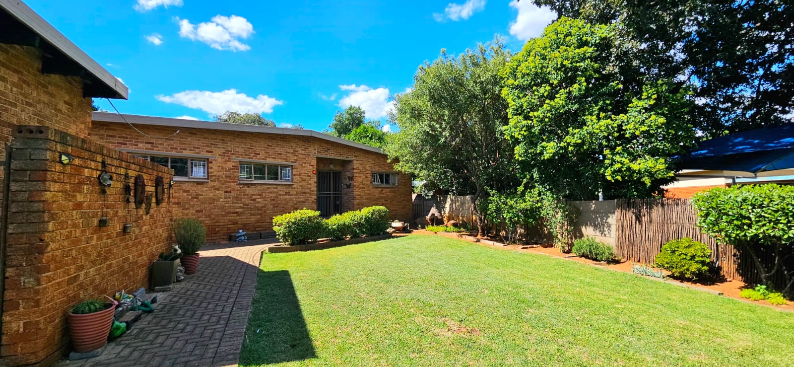Move-In Ready Family Home with Pool & Entertainment Area