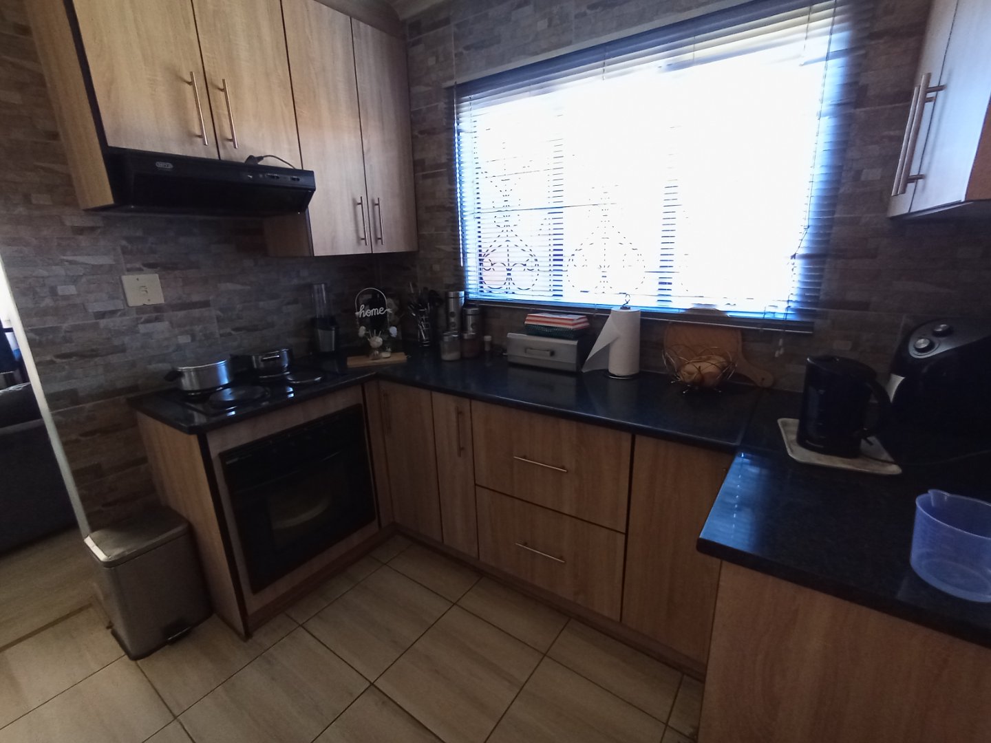 2 Bedroom Townhouse for Sale Bloemside 1 photo 5