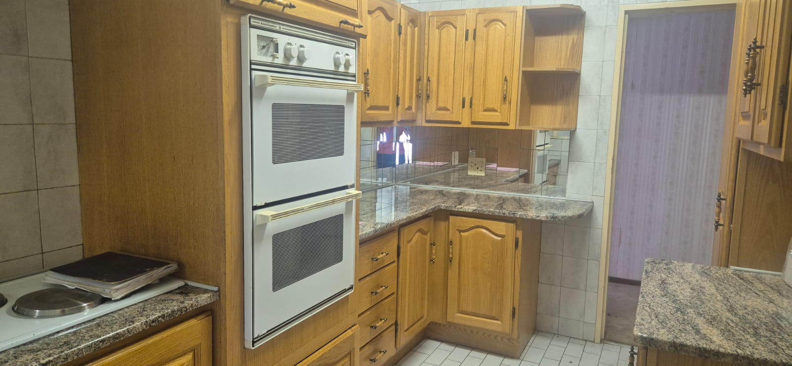 Well-Located 3 Bedroom Home with Great Potential photo 2