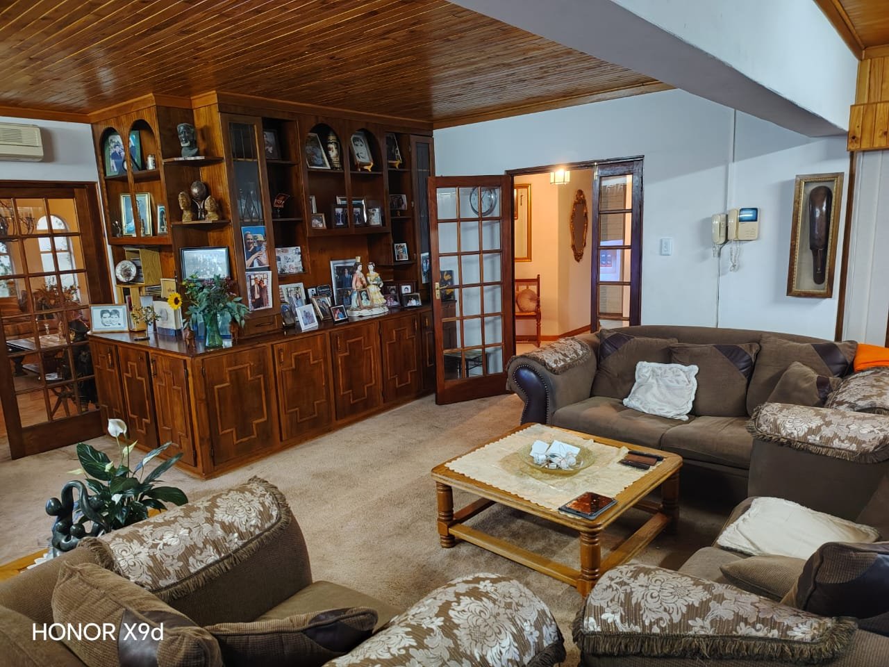 High-Yield Investment Opportunity: 2 Houses + Flatlet in Heuwelsig  photo 5