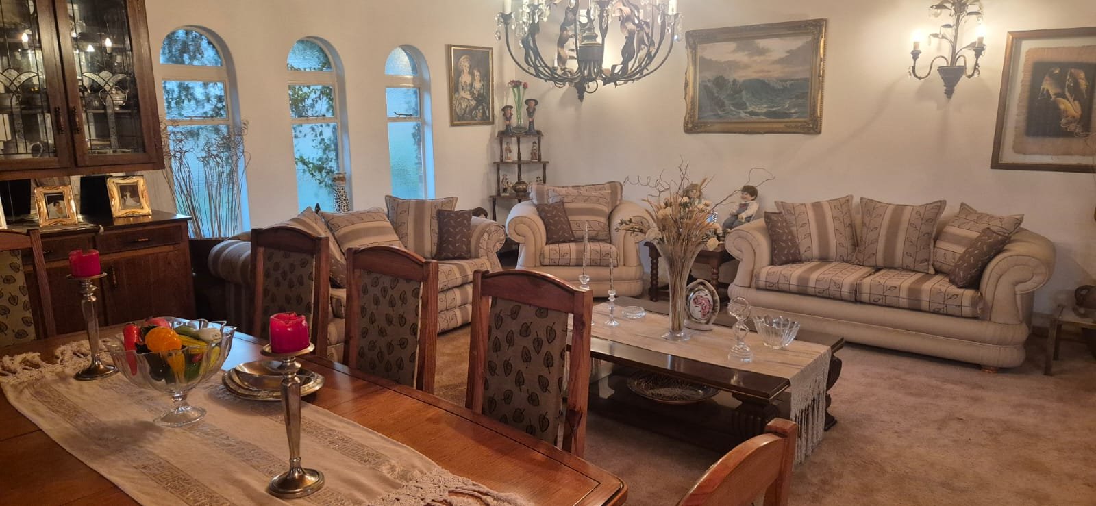 High-Yield Investment Opportunity: 2 Houses + Flatlet in Heuwelsig  photo 2