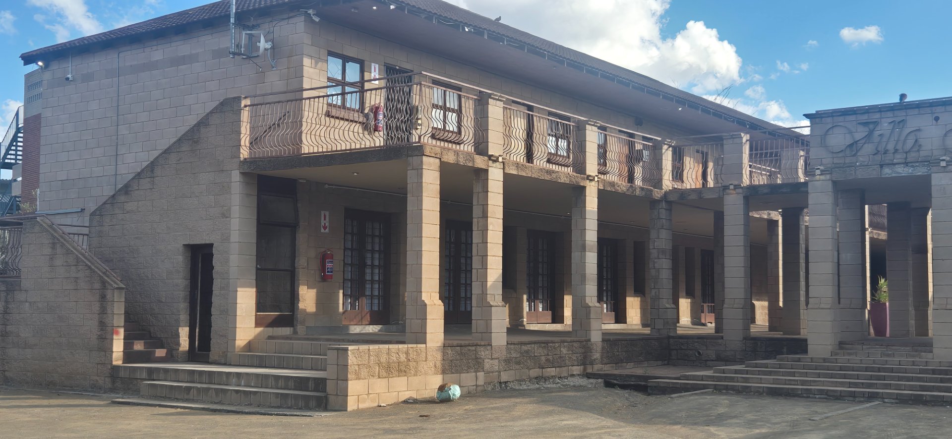 Bachelor Apartment for Sale in Brandwag – Excellent Investment Opportunity!  photo 3