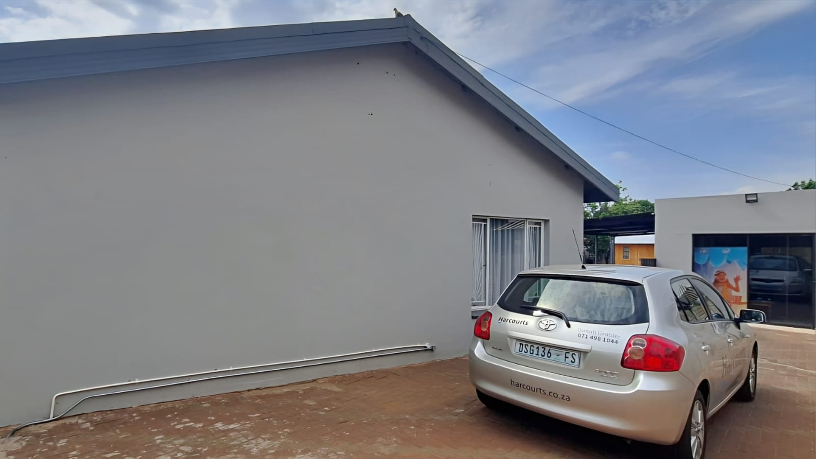 Spacious Family Home with Flatlet to Rent in Fichardt Park/ Hospitaalpark area, Bloemfontein | Ideal for Working from Home photo 2