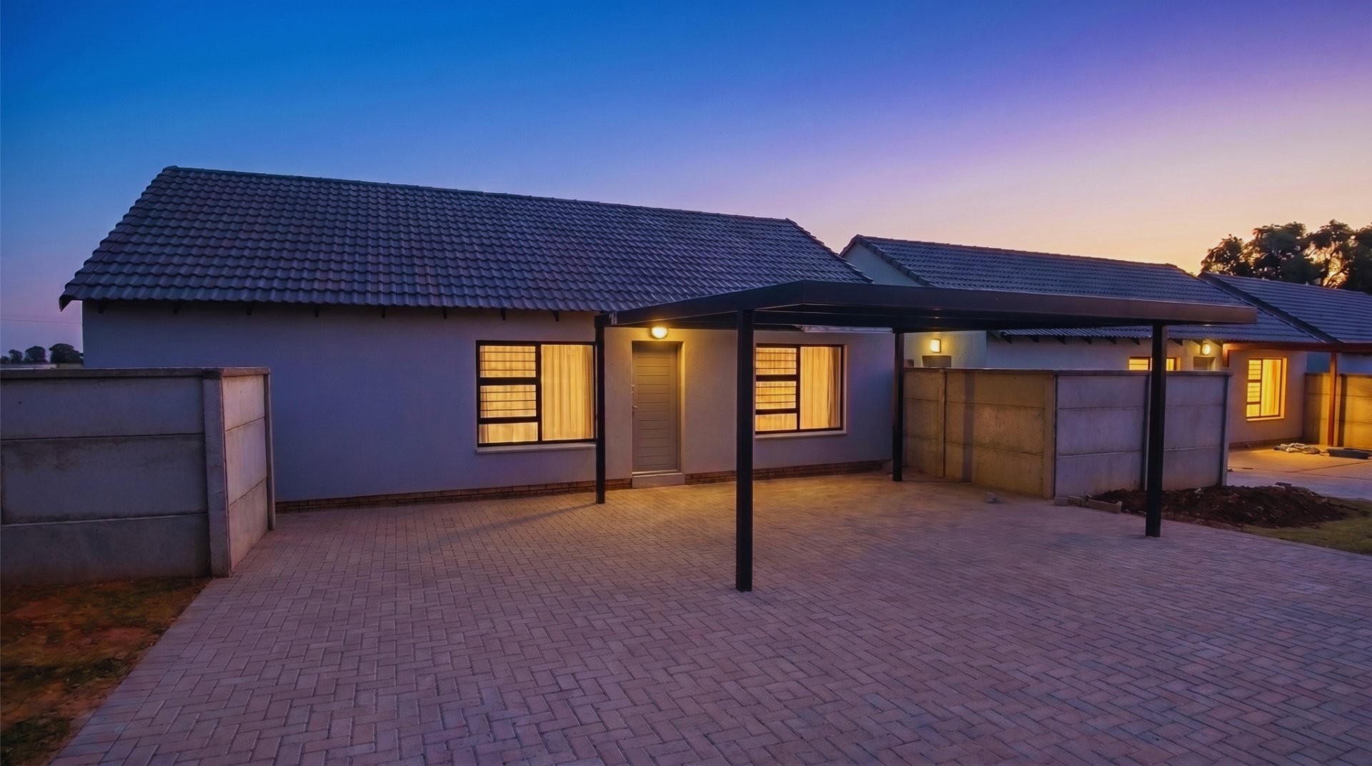 Townhouse For Sale in Crystal Park, Pellissier, Bloemfontein