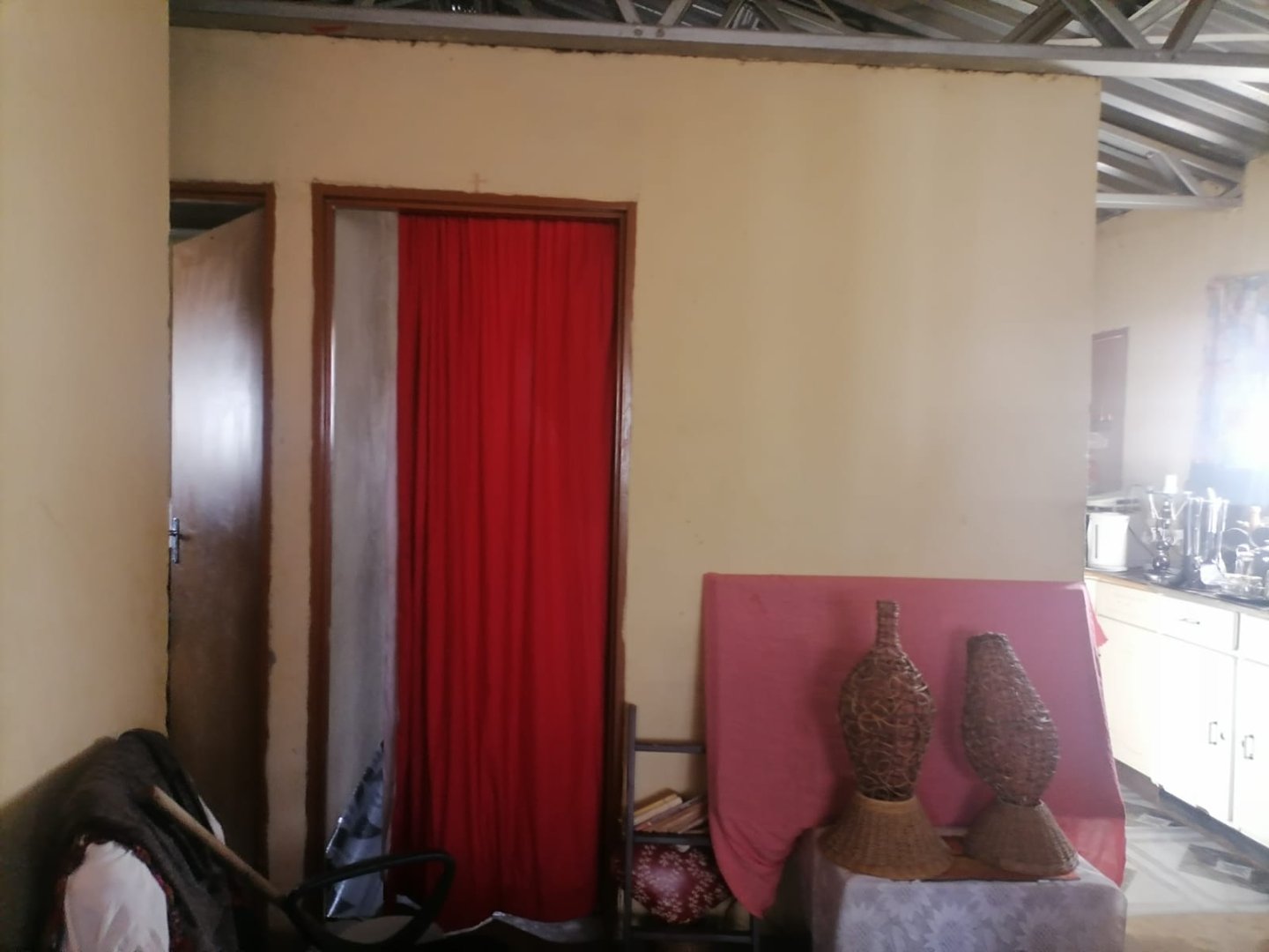 2-Bedroom Bloemside 4 Home with Outbuilding – Transfer Fees Included - CASH BUYERS ONLY photo 5