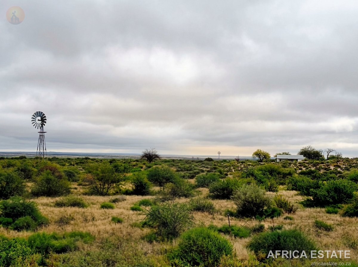 10 986 ha Karoo Livestock Farm with Seven Titles for Sale near Van Wyksvlei, Carnarvon District