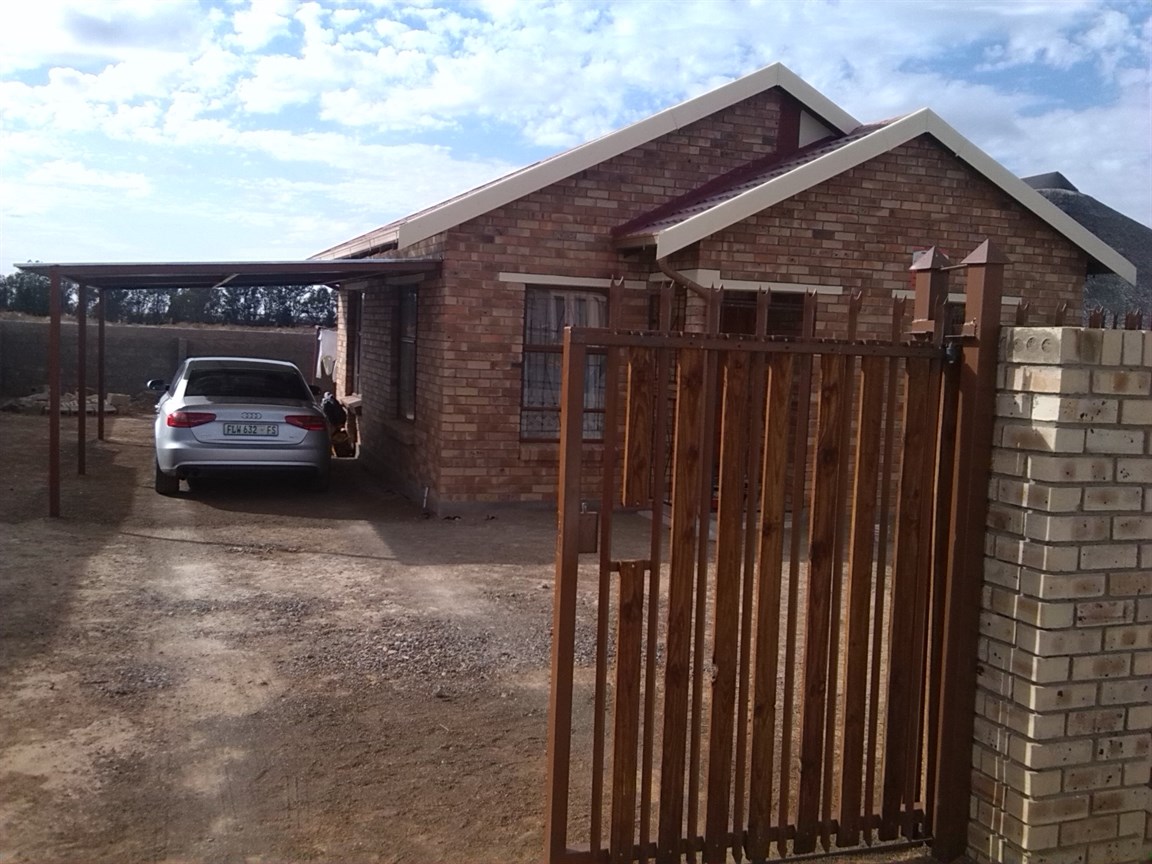 THE HOUSE OF YOUR DREAMS!